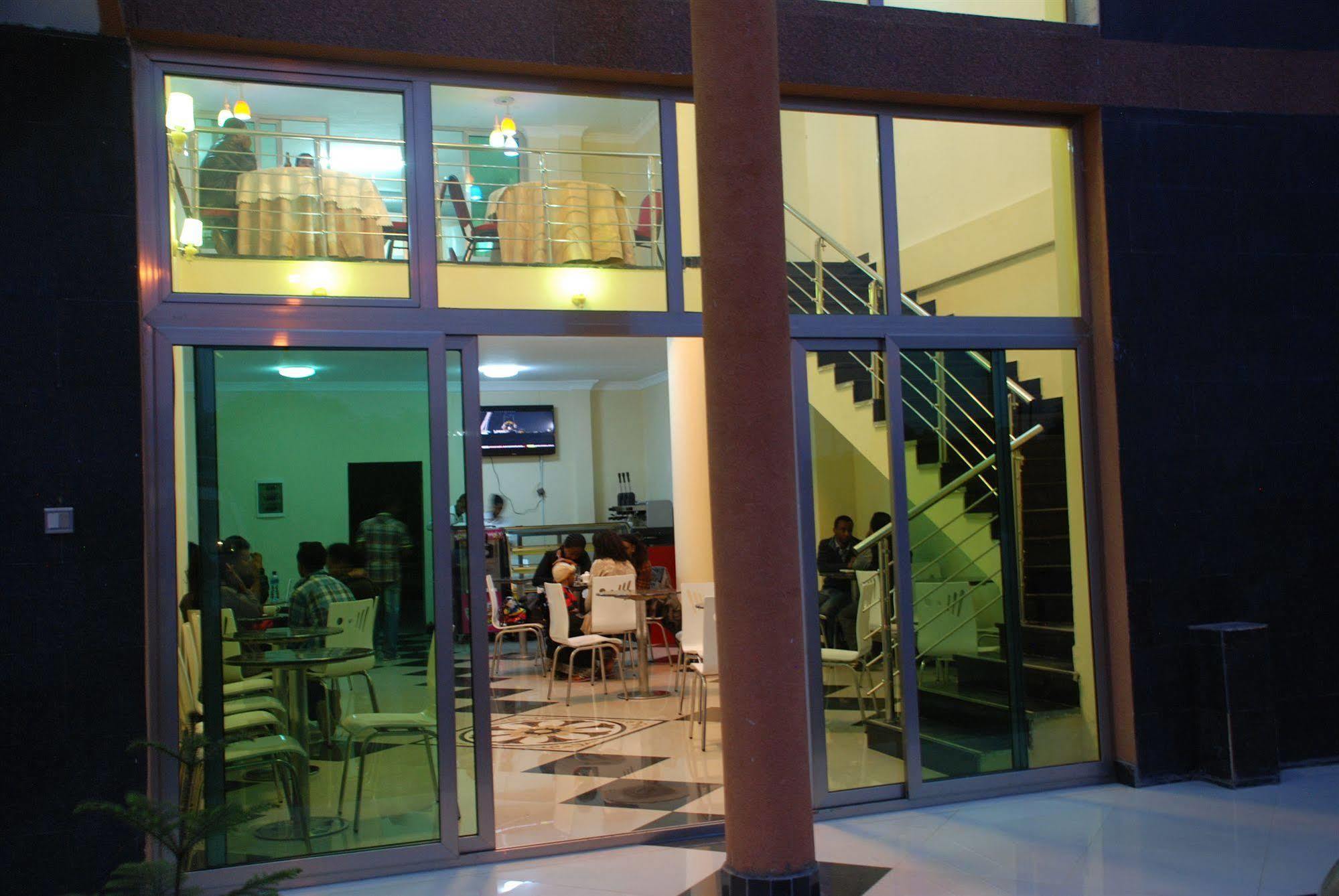 Addis Amba Hotel Bahir Dar Eksteriør billede